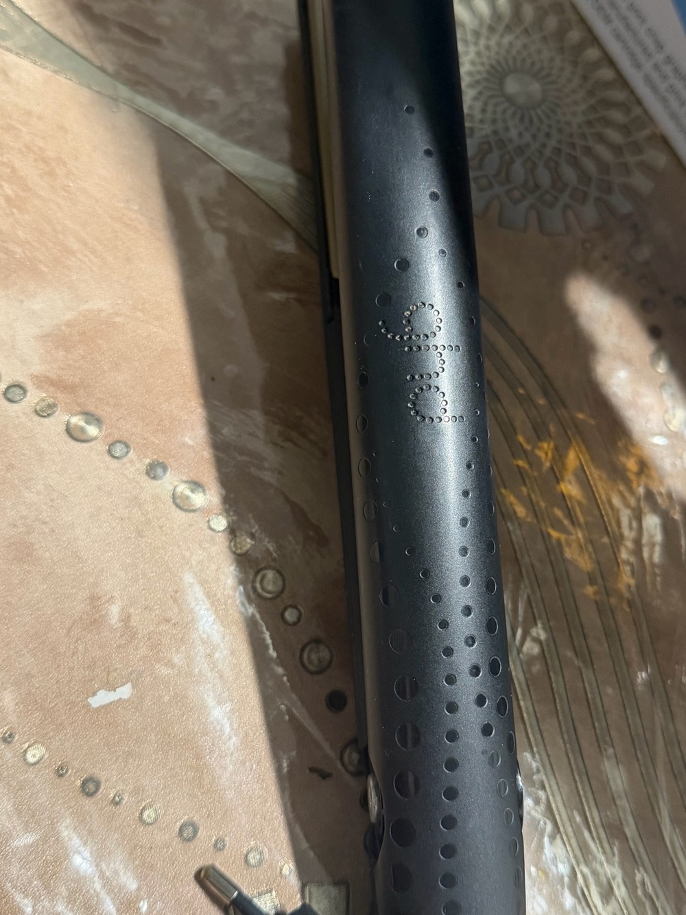ghd Black Hair Straightener Plate Detail